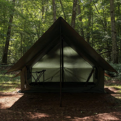 Tente gonflable A-frame 3 places installée en forêt